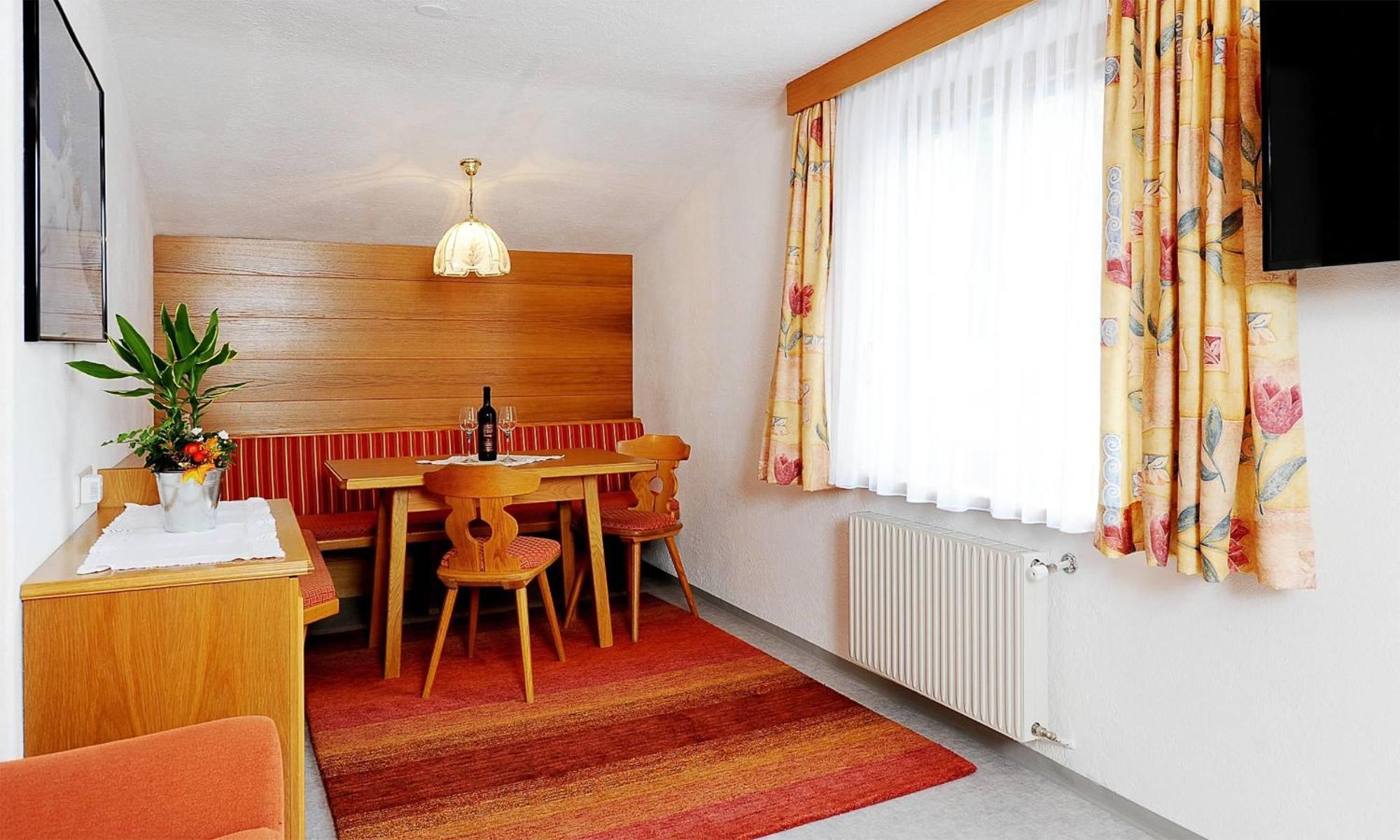 Apart Christine - Silvrettacard-Sommer Inklusive Galtür Habitación foto